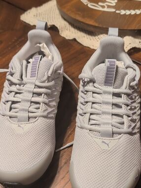 Puma Women's Lavender Mesh Lace-Up Sneakers